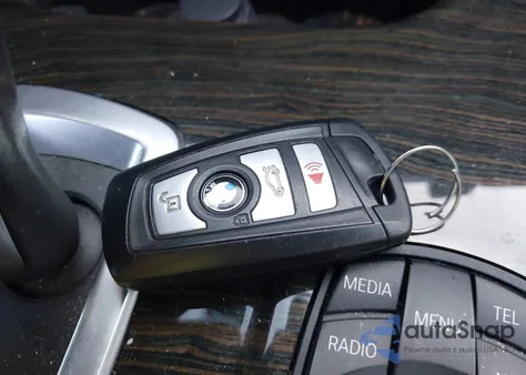 2013 BMW X3 xDrive28I z USA, uszkodzony, nr VIN 5UXWX9C57D0A25759